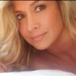 Meet your Posher, Carissa